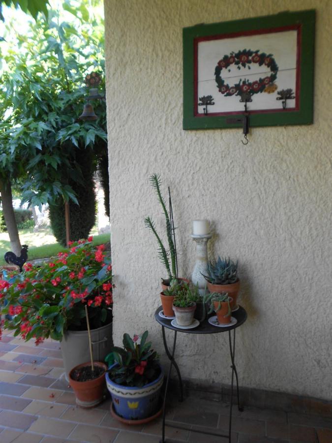 Des Lavandes Bed & Breakfast *